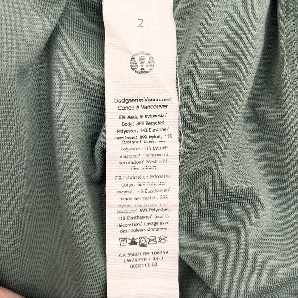 Lululemon high rise hottie hot Shorts 2.5” in Willow leaf XS - Picture 7 of 10